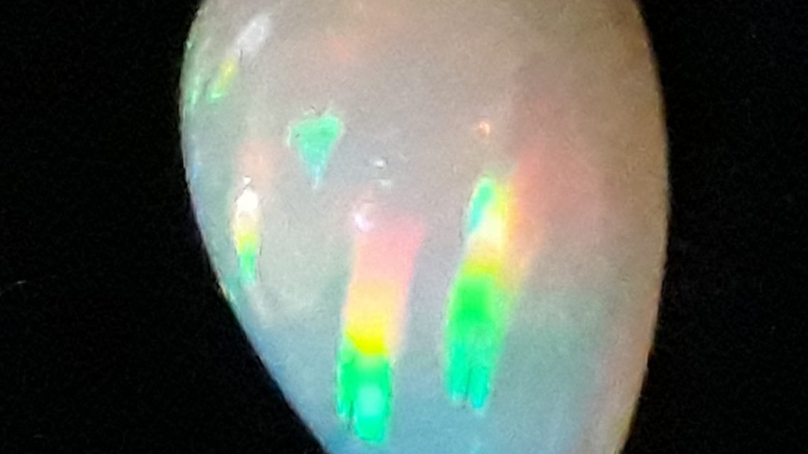 Jyotish: Usando piedras preciosas y joyas